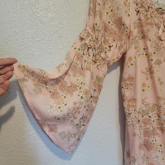 Floral Bell Sleeves Top - Picture 2 of 5